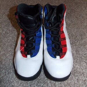 AIR JORDAN X WHITE/UNIVERSITY RED Youth Size 7
